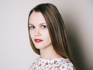 AmeliaMatz show